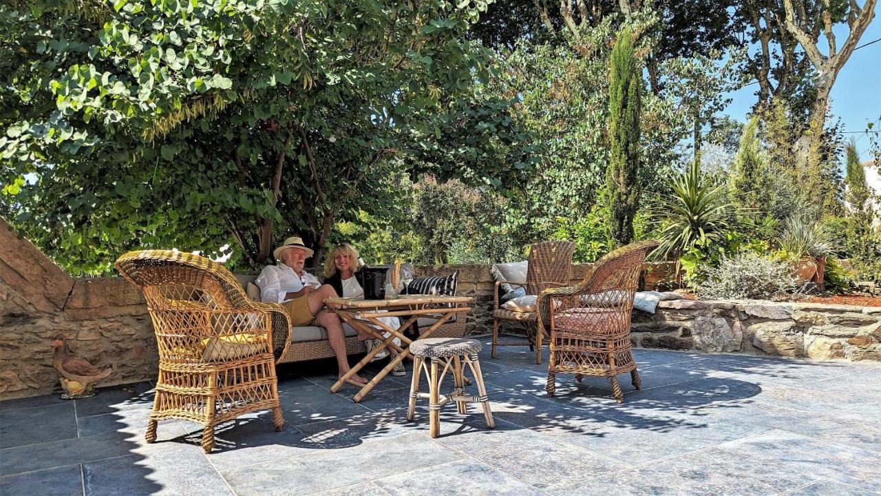 La Galante Hotel Faugeres  Bagian luar foto